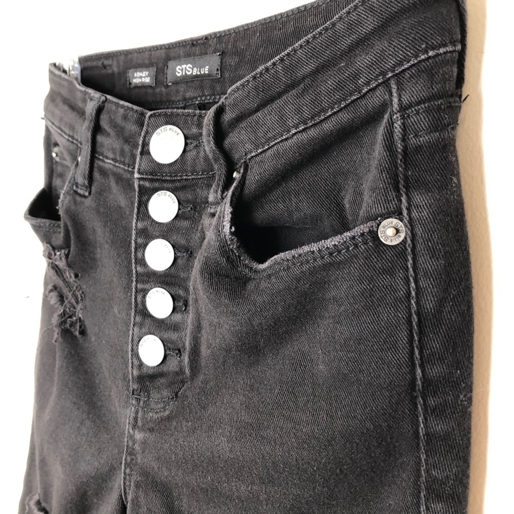 STS Blue Shorts Ashley High Rise Distressed Button Fly Raw Rayed Hem Black 0 - Picture 11 of 15